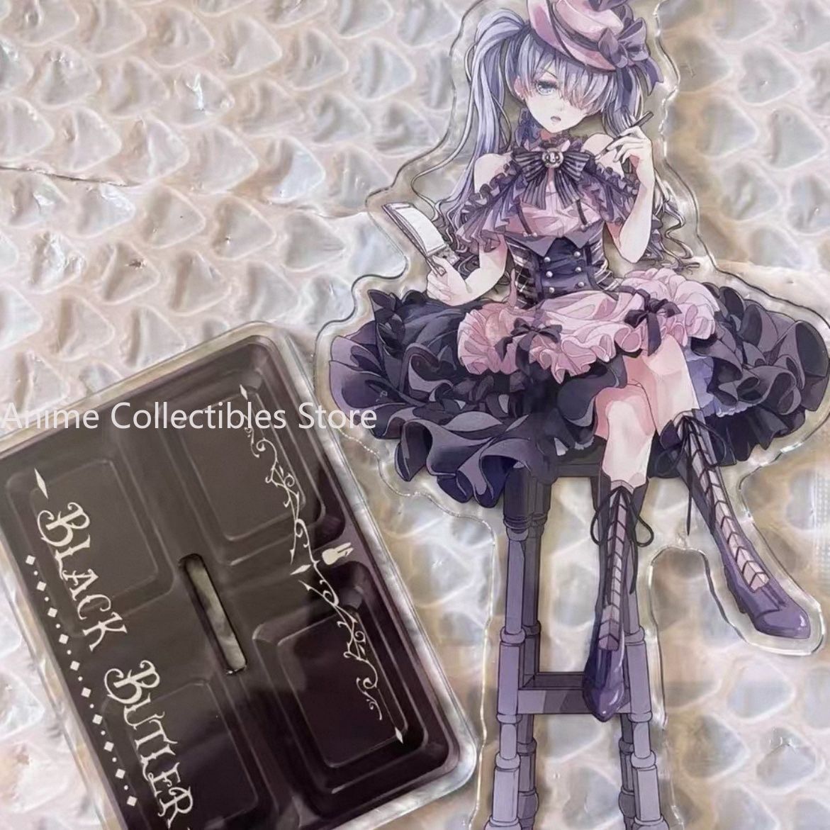 Stand Akrilik Anime Black Butl - Action Figure Stand ulasan dan harga